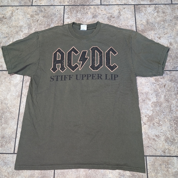 Anvil | Tops | Ac Dc 200 Vintage Stiff Upper Lip Womens Xl Concert Tee ...